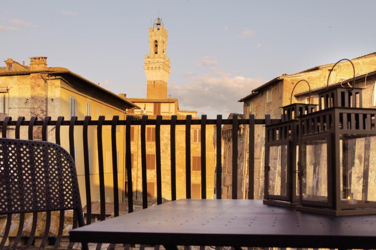 La Costarella - Central With Cozy Terrace Сиена Экстерьер фото