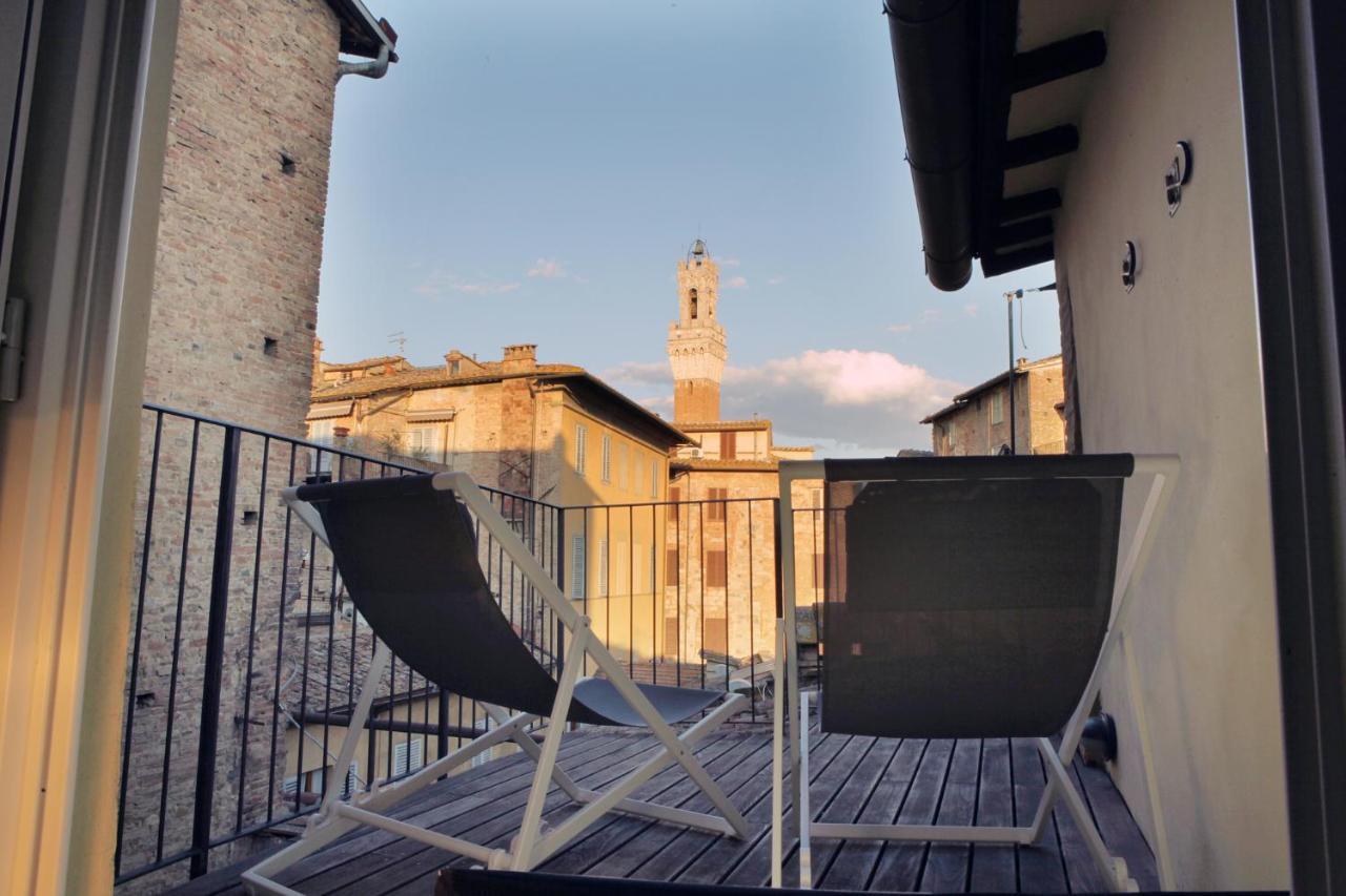 La Costarella - Central With Cozy Terrace Сиена Экстерьер фото